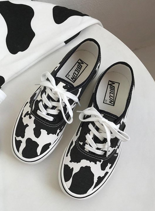 Women's Canvas Shoes Lace Cow Print Canvas Shoes