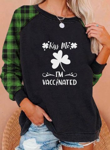 Women's St Patrick's Day Sweatshirts Plaid Shamrock Funny Kiss Me I'm Vaccinated St Patrick's Day Gift Sweatshirt