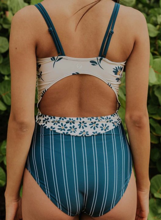 Women's One-Piece Swimsuits One-Piece Bathing Suits Color Block Spaghetti Knot Vintage Swimsuits