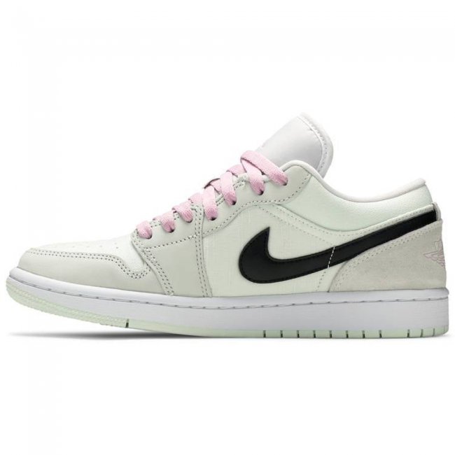 Wmns Air Jordan 1 Low SE