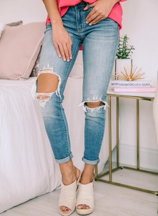 The Kallista Medium Wash Distressed Crop Jeans