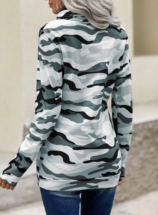 Camo Pocket Turtleneck Casual Sweatshirt