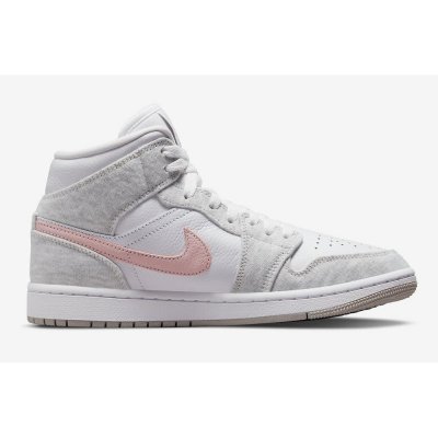 Wmns Air Jordan 1 Mid SE