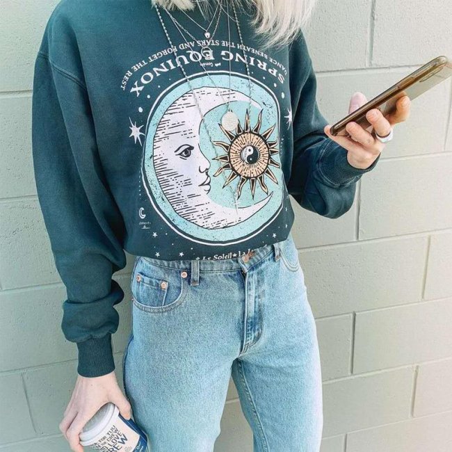 Women's SPRING EQUINOX OVERSIZED CREW Neck Sweatshirt