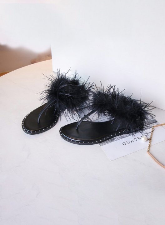 Clip toe plush shoes