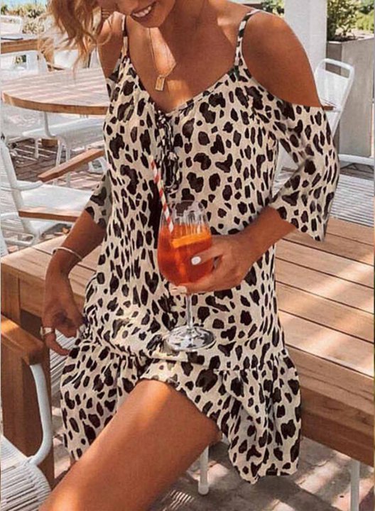 Women's Mini Dresses Fashion Leopard Short Sleeve V Neck Cold Shoulder Casual Beach Dress