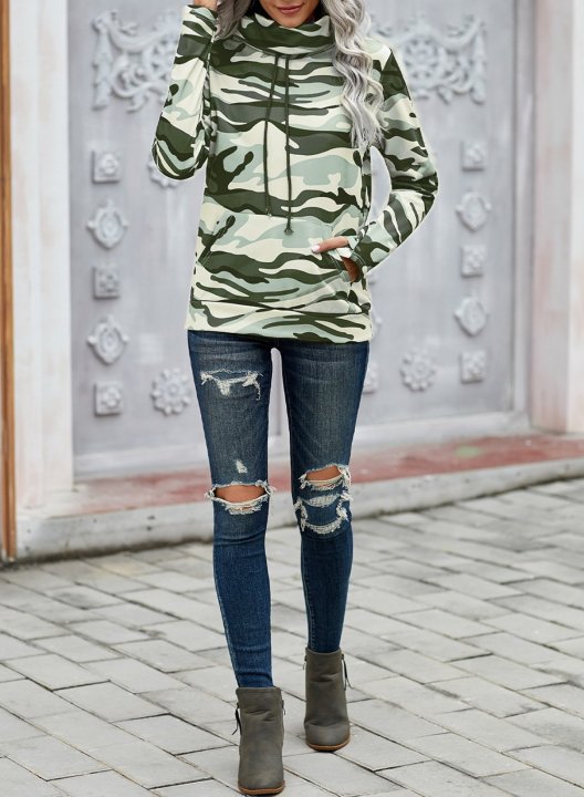 Camo Pocket Turtleneck Casual Sweatshirt