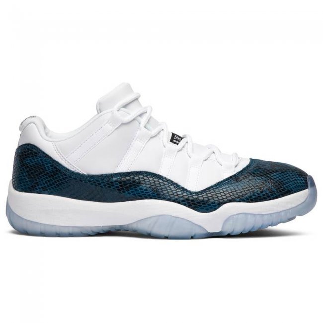 Air Jordan 11 Retro Low