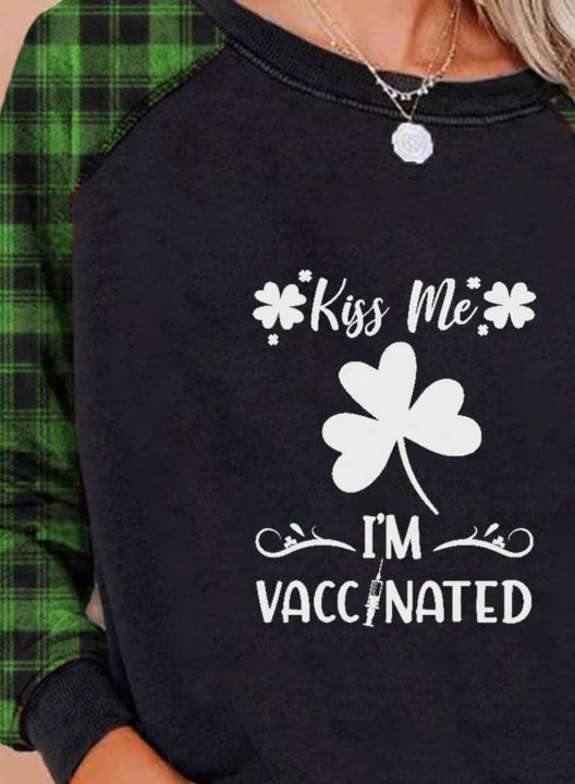 Women's St Patrick's Day Sweatshirts Plaid Shamrock Funny Kiss Me I'm Vaccinated St Patrick's Day Gift Sweatshirt