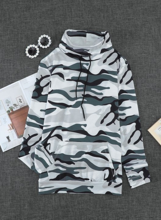 Camo Pocket Turtleneck Casual Sweatshirt