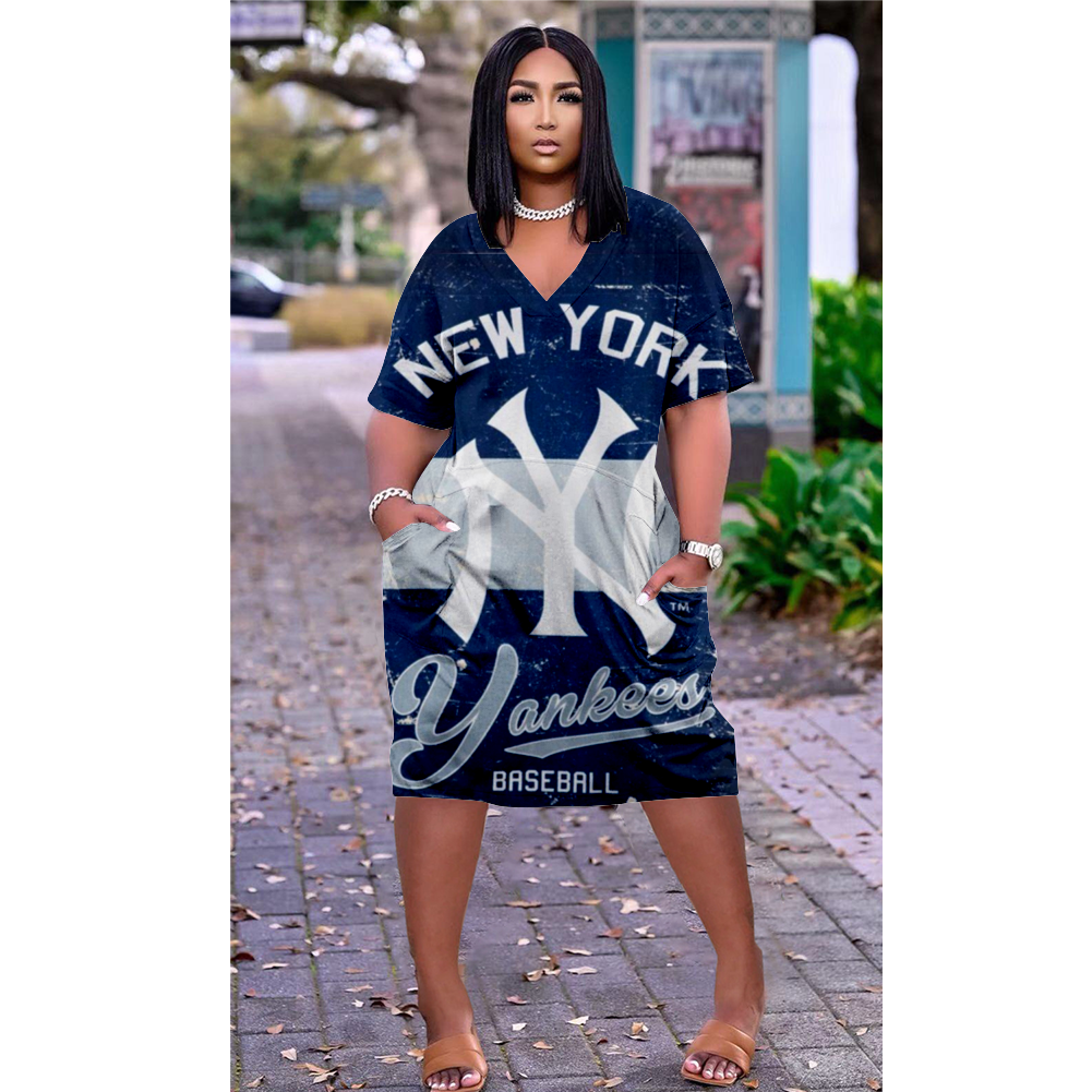 New York Yankees V-Neck Jacket Short-Sleeved Bat-Sleeved Dress