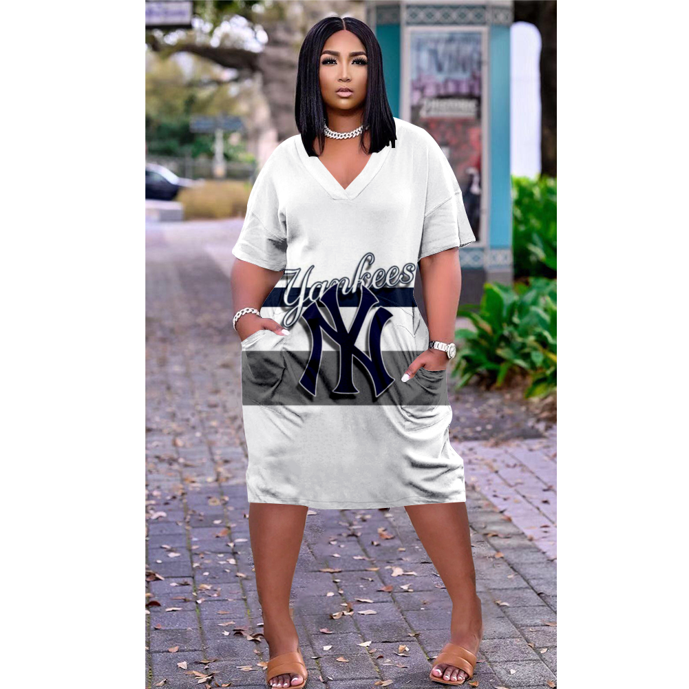 New York Yankees V-Neck Jacket Short-Sleeved Bat-Sleeved Dress