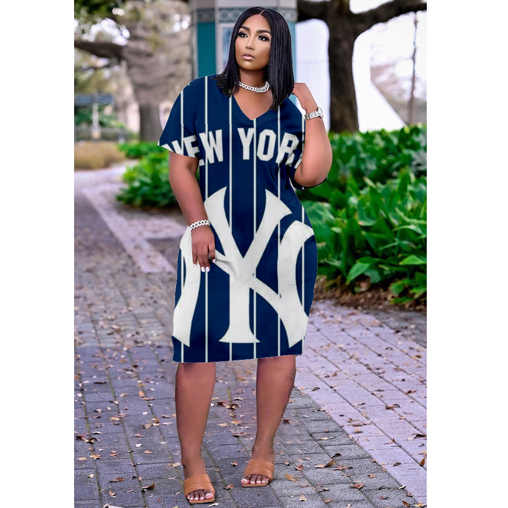 New York Yankees V-Neck Jacket Short-Sleeved Bat-Sleeved Dress