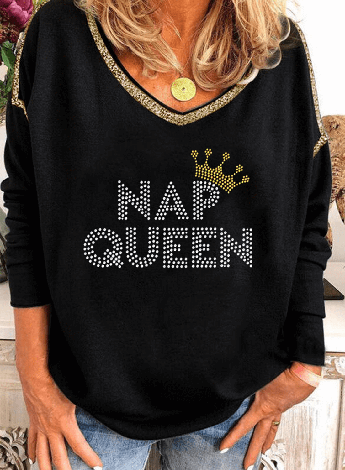 Women's Nap Queen Print Sweatshirt Letter Rhinestones Long Sleeve V Neck Casual Pullover