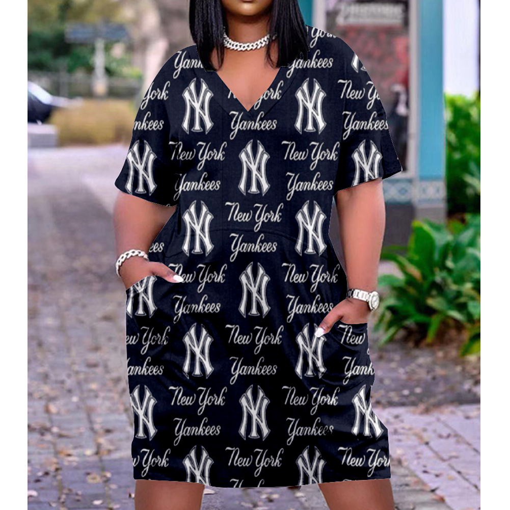 New York Yankees V-Neck Jacket Short-Sleeved Bat-Sleeved Dress