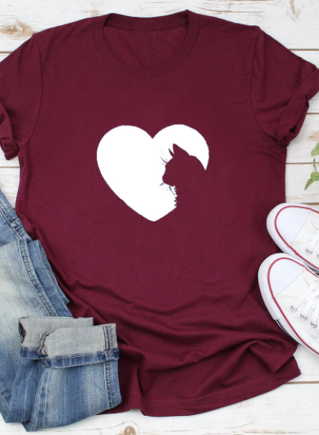 Women's T-shirts Heart-shaped Print Short Sleeve Round Neck Daily T-shirt