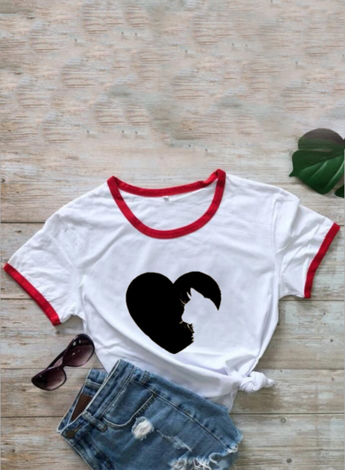 Women's T-shirts Heart-shaped Print Short Sleeve Round Neck Daily T-shirt