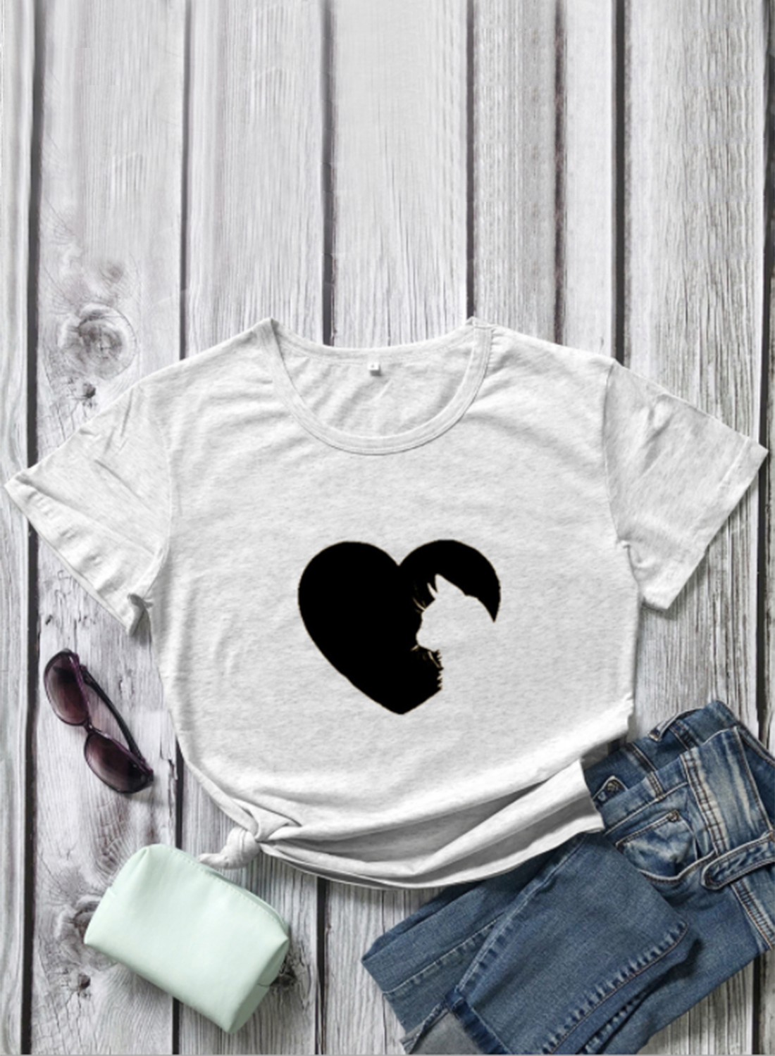 Women's T-shirts Heart-shaped Print Short Sleeve Round Neck Daily T-shirt