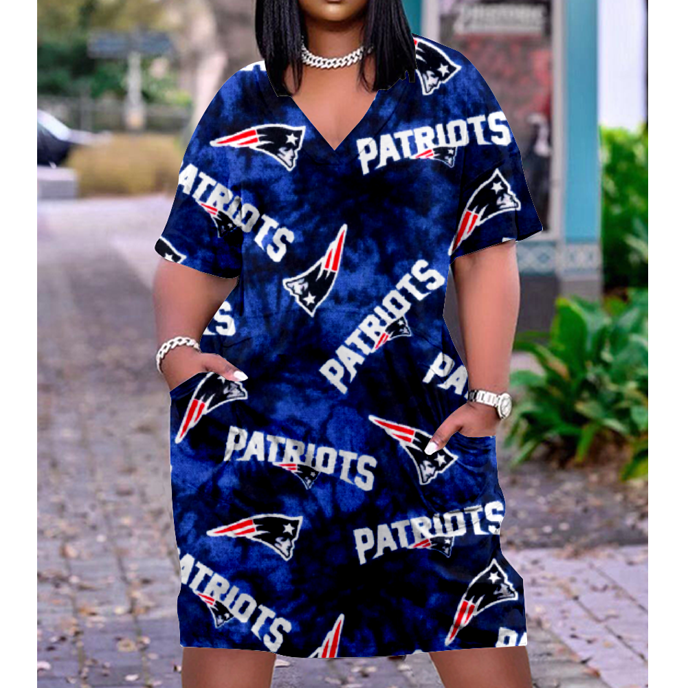 New England Patriots V-Neck Short-Sleeved Print Dress