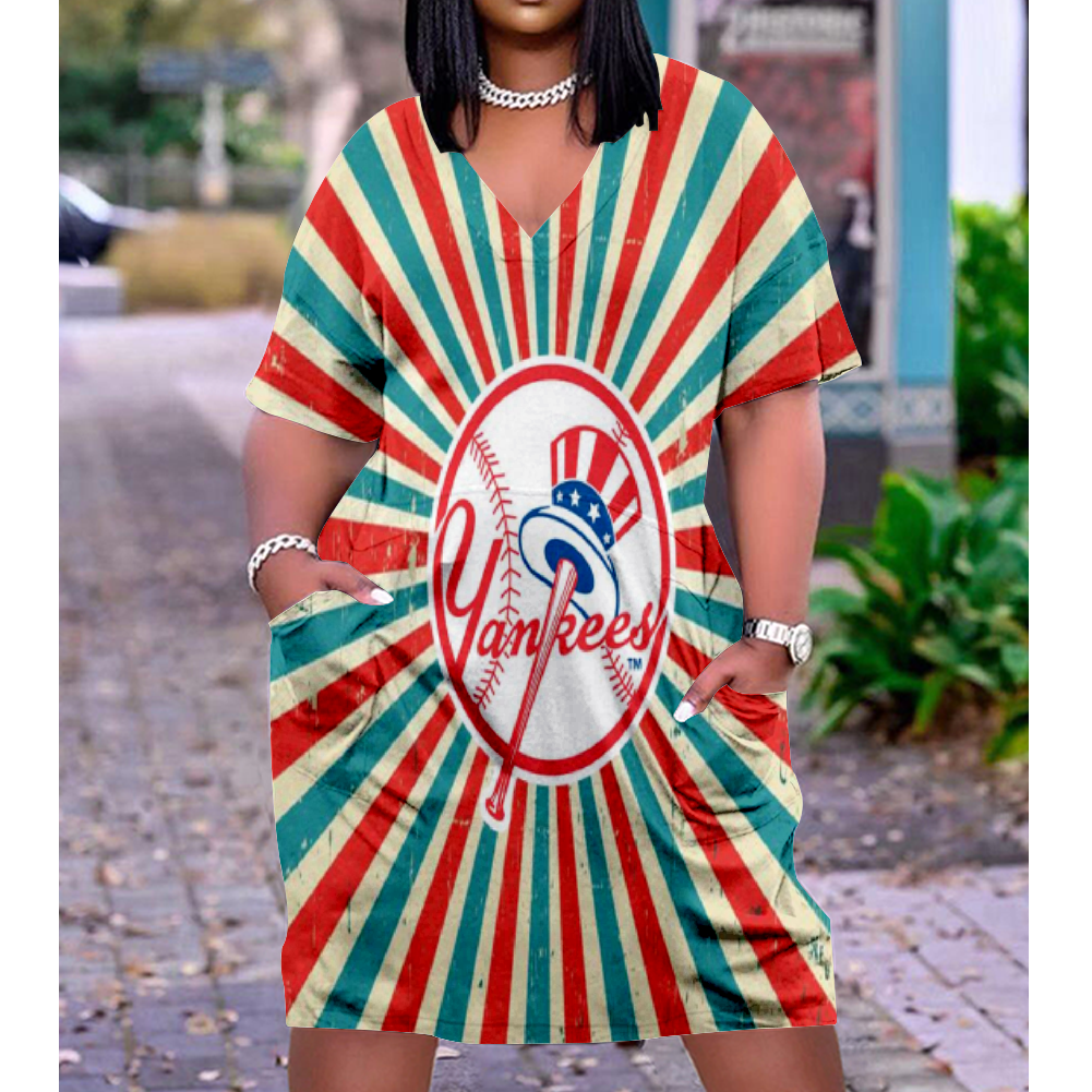 New York Yankees V-Neck Jacket Short-Sleeved Bat-Sleeved Dress