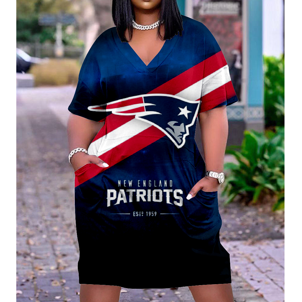 New England Patriots V-Neck Short-Sleeved Print Dress